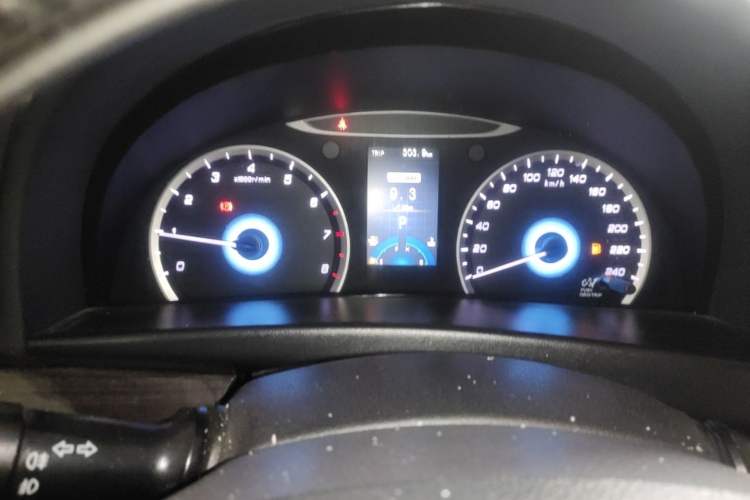 Used CHANGAN Raeton 2014 1.8T Automatic Prestige Anniversary Edition China IV Standard
