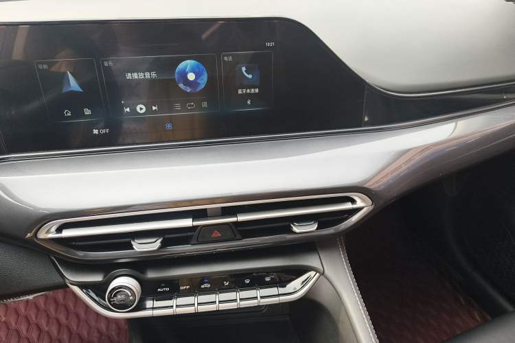 Used CHANGAN Eado 2020 PLUS 1.6L GDI Automatic Luxury Model Audio And AC Panel