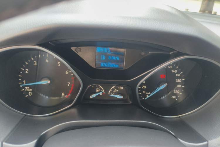 Used Ford Focus 2018 Sedan Classic 1.6L Automatic Trendy SmartDrive Edition Instrument Cluster