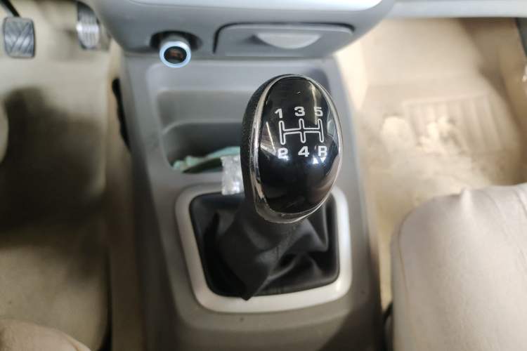 Used BAIC Weiwang M20 2013 1.5L Power Type BJ415A Gear Lever