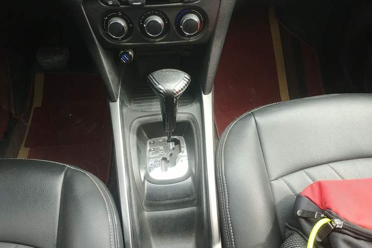 Used Citroen Elysee 2017 1.6L Automatic Fashion Model Gear Lever