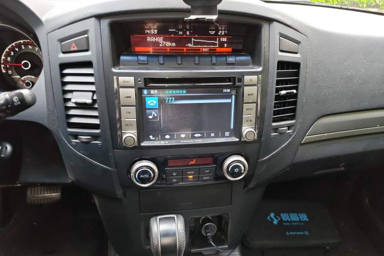 Used Mitsubishi Pajero 2014 3.0L Elite Upgrade Edition
