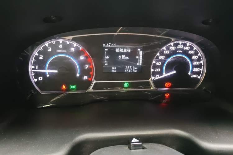 Used JMC Transit 2019 2.8T Commercial Version Short Wheelbase Mid-Roof 6-Seater China VI JX493