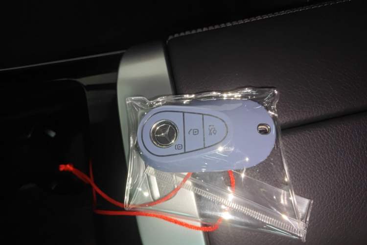 Used Mercedes-Benz C-Class 2023 Revised C 200 L Sport Edition Interior 1