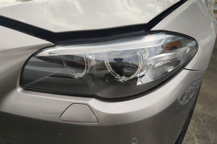 Used BMW 5 Series 2014 520i Elegant Edition
