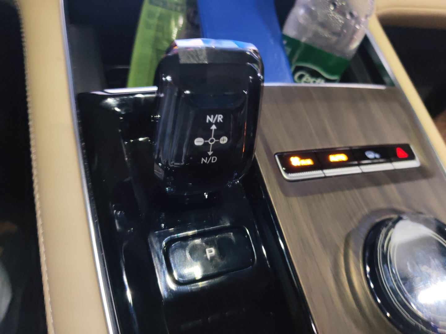 Geely Auto Monjaro L 2025 Dongfang Yao 2.0TD Automatic Lanxing Edition — снимка 14
