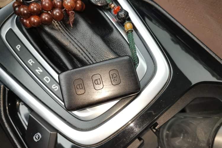 Used Ford Edge 2016 EcoBoost 245 Two-Wheel-Drive Titanium 7-Seater