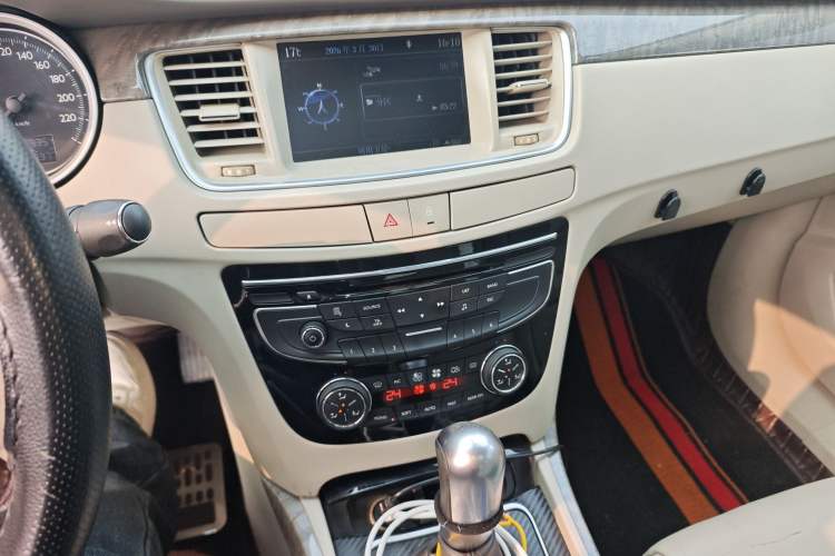 Used Peugeot 508 2011 2.3L Automatic Flagship Edition Audio And AC Panel