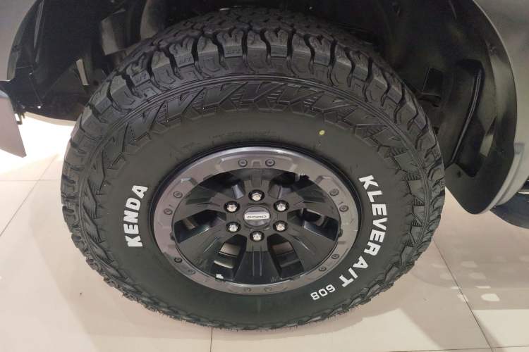 Used Ford F-150 Raptor 2017 3.5T Raptor Performance Enhanced Edition Left Front Wheel Hub