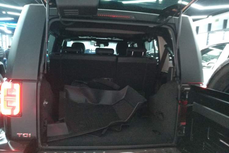 Used BAIC Off-Road BJ40 2023 2.0D Automatic Four-Wheel Drive Blade Hero Edition Adventurer Type
