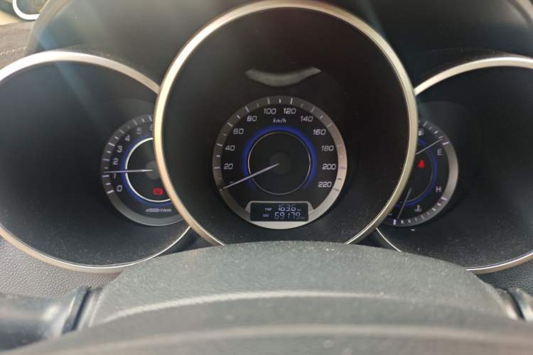 Used CHANGAN Eado 2015 1.6L Manual Luxury Model China IV Standard