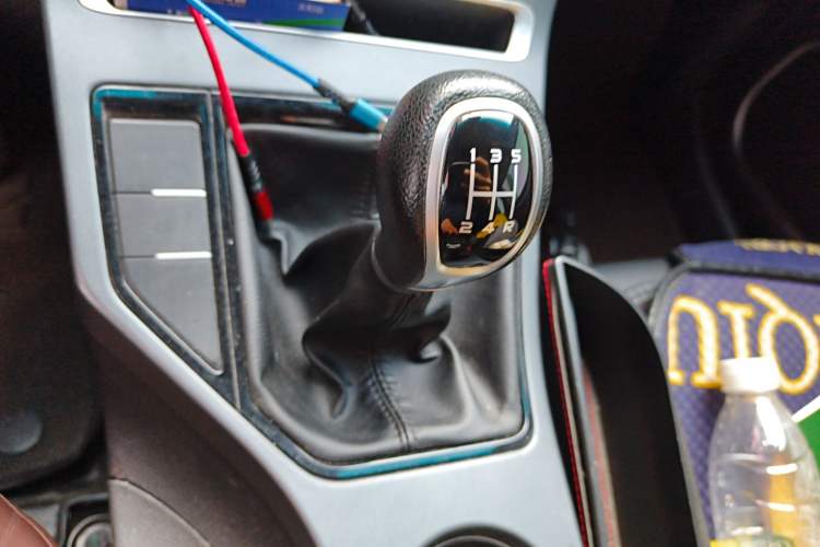 Used Geely Auto Emgrand 2019 Leading Edition 1.5L Manual Upward Asian Games Edition China VI