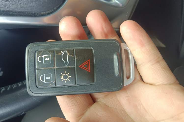 Used Volvo XC60 2014 T5 Zhiyi Edition Vehicle Key