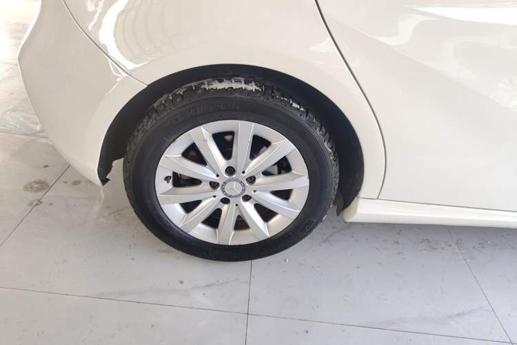 Used Mercedes-Benz A-Class 2013 A 180 Fashion Model Right Rear Wheel Hub