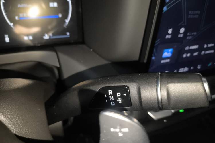 Used Tank 300 2025 2.4T Diesel Version