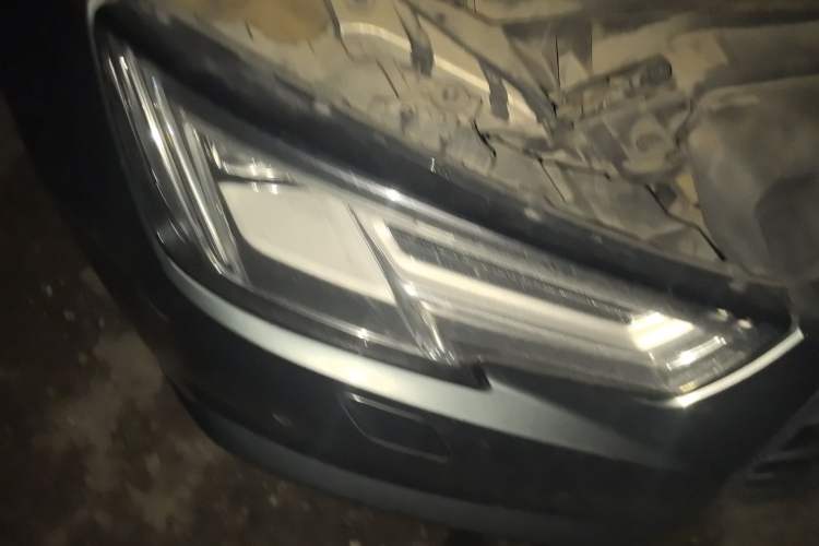 Used Audi A4L 2017 Plus 40 TFSI Fashion Model Right Front Headlight