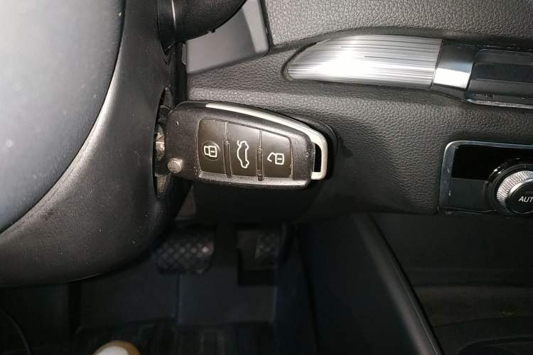 Used Audi A3 2015 Limousine 35 TFSI Millionth Anniversary Comfort Model