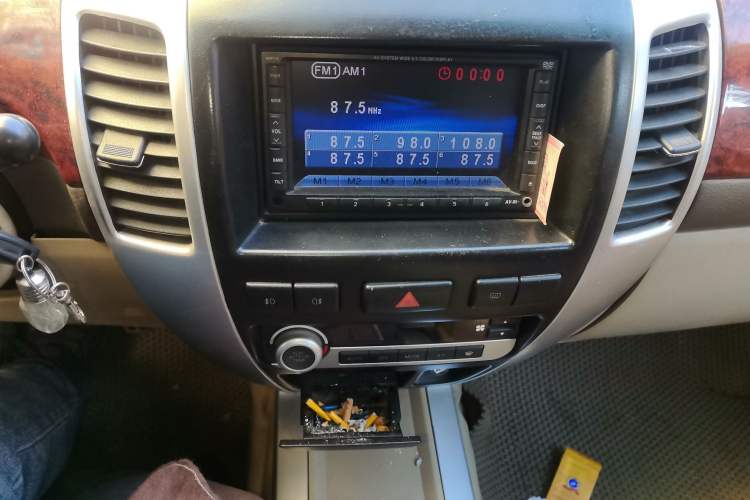 Used RELY V5 2009 1.8L Manual Luxury Model Audio And AC Panel