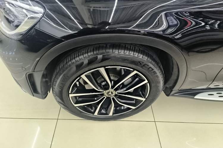 Used Mercedes-Benz GLC 2021 GLC 300 L 4MATIC Dynamic Model
