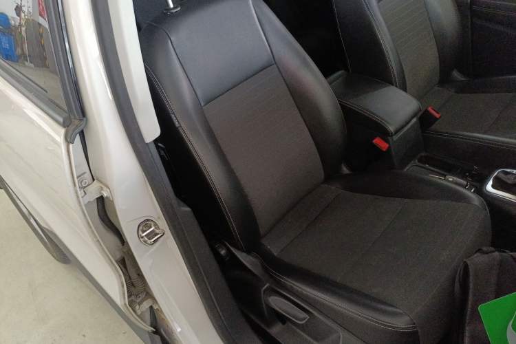 Used Volkswagen Tiguan 2016 280TSI Automatic Two-Wheel-Drive Silk Road Style Edition