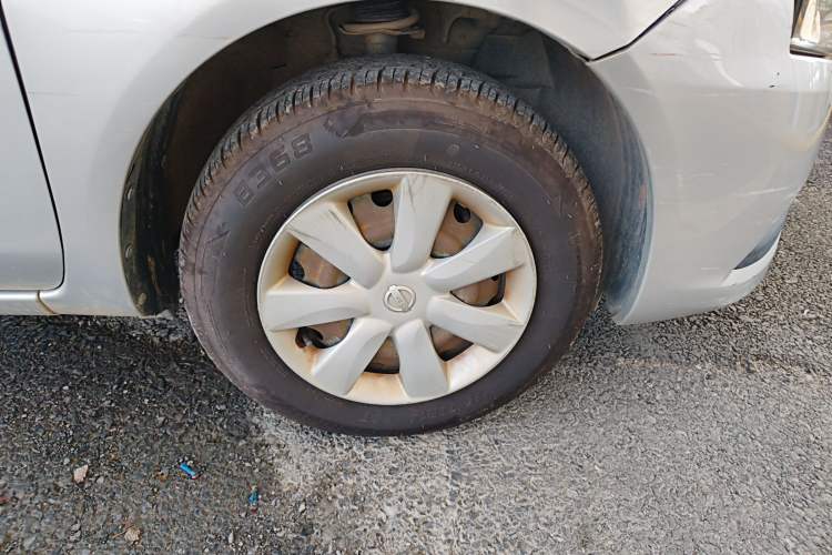 Used Nissan Sunny 2015 1.5XE Manual Comfort Edition
