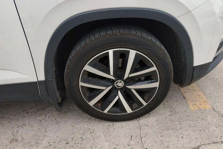 Used Skoda Kamiq 2018 1.5L Automatic Comfort Edition China VI Standard Right Front Wheel Hub