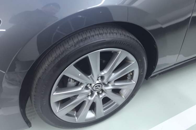 Used Mazda Mazda 3 Axela 2023 2.0L Automatic ZhiZhen Edition