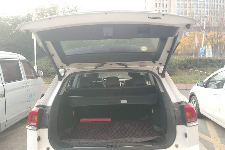 Used Zotye Domy X7 2017 Upgraded Edition 1.8T DCT Huashan Model
