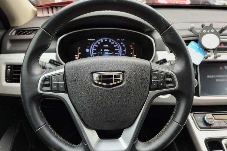 Used Geely Auto Emgrand X7 Sport 2018 1.8TD Automatic Two-Wheel Drive Smart Connect 4G Internet Edition