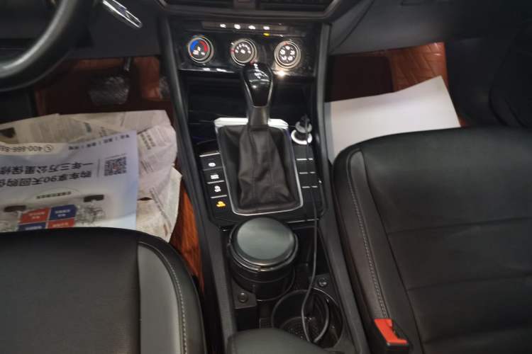 Used Volkswagen Sagitar 2019 280TSI DSG Comfort Version China VI Standard Gear Lever