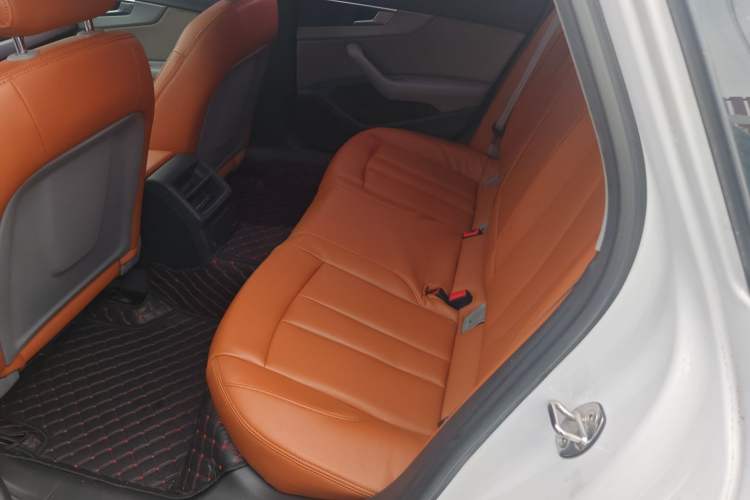 Used Audi A4L 2018 30th Anniversary Edition 40 TFSI Trendy Model