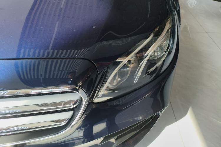 Used Mercedes-Benz E-Class 2019 E 260 L Sport Edition
