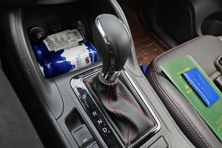 Used CHANGAN CS75 2014 1.8T Automatic Prestige Model China V Standard
