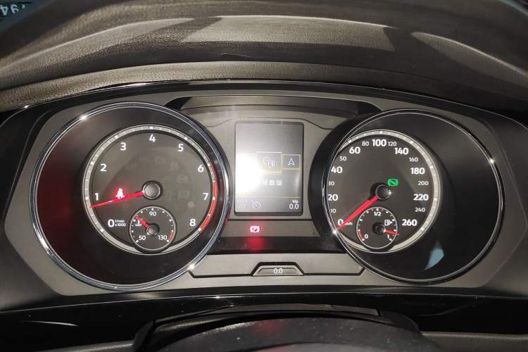 Used Volkswagen Tiguan L 2018 330TSI Automatic Two-Wheel Drive Luxury Edition Instrument Cluster