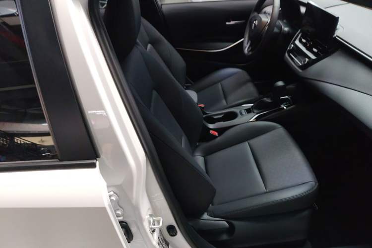 Used Toyota Corolla 2024 1.8L Smart Electric Hybrid Dual-Engine Elite Edition