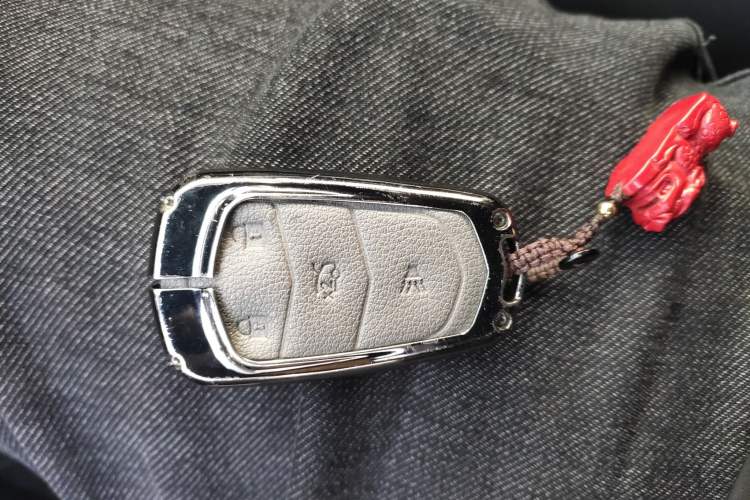 Used Cadillac XT4 2023 28T Two-Wheel Drive Fashion Edition