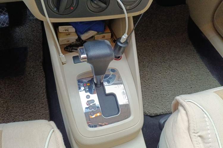 Used Volkswagen Bora 2012 1.6L Automatic Fashion Value Edition