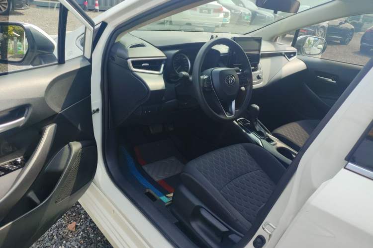 Used Toyota Allion 2022 2.0L Elite Edition Driver Seat