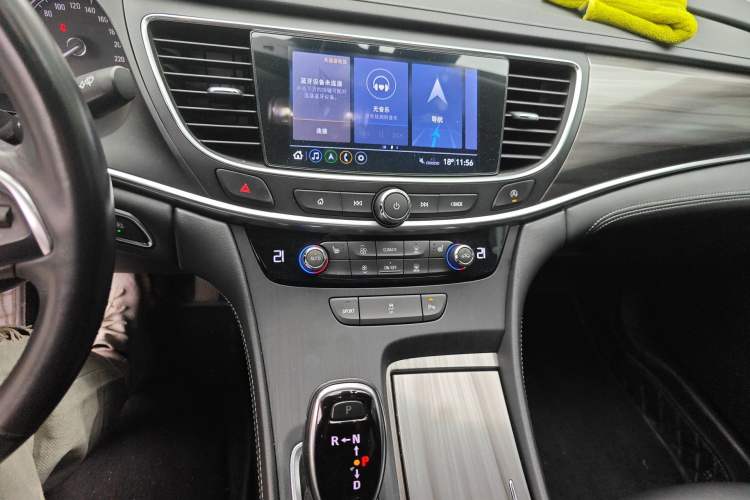 Used Buick LaCrosse 2021 652T Luxury Model Audio And AC Panel