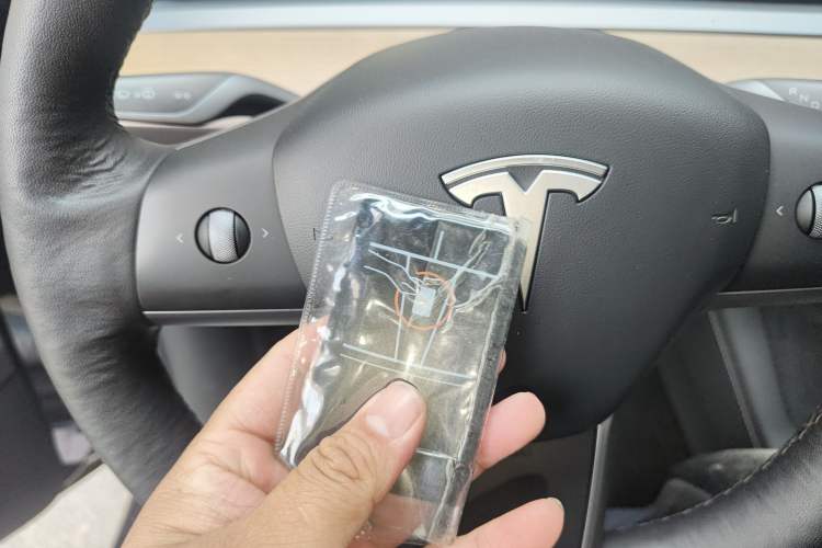 Used Tesla Model Y 2021 Long-Range All-Wheel-Drive Version