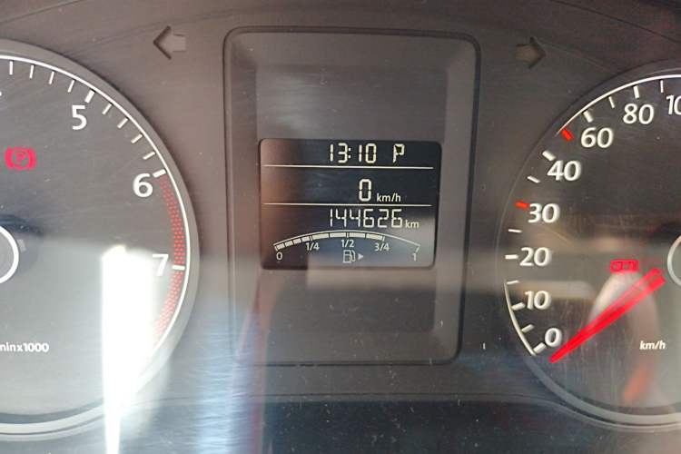 Used Volkswagen Sagitar 2014 Revised Version 1.6L Automatic Leading Edition Odometer Close Up