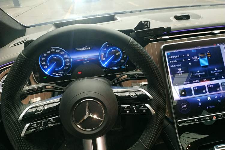 Used Mercedes-Benz EQE 2022 350 Luxury Edition Gear Lever