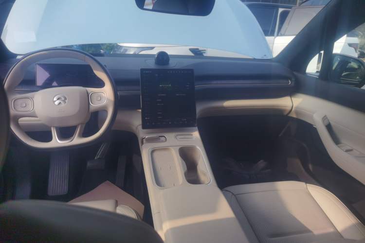 Used Nio ES6 2023 75 kWh Audio And AC Panel