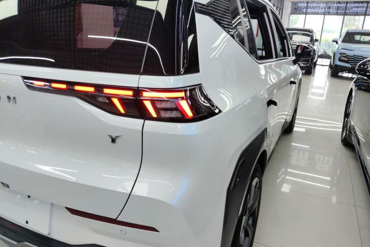 Used AION Y 2022 70 Intelligent Edition Lithium Iron Phosphate