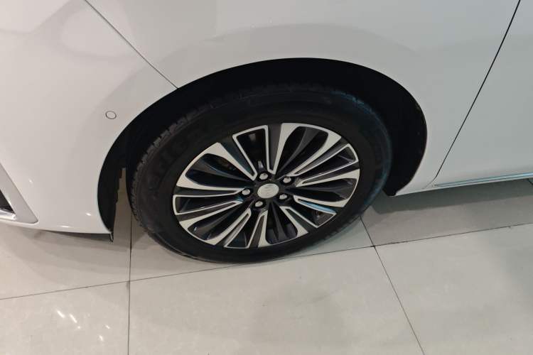 Used Buick GL8 2023 ES Lu Zun Luxury Model
