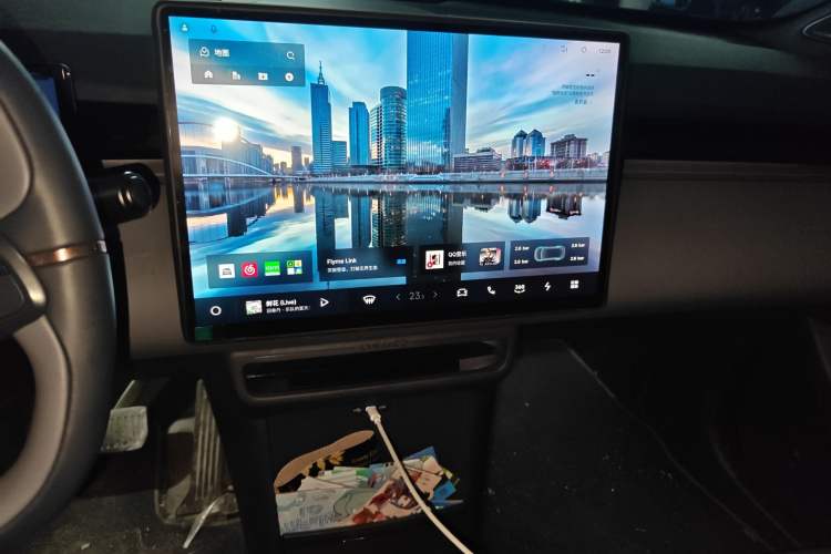 Used Lynk & Co Z20 2025 530 km Range Rear-Wheel Drive Pro