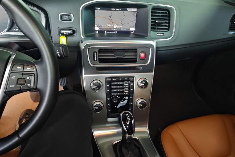 Used Volvo S60 2019 S60L T5 Smart Range Edition