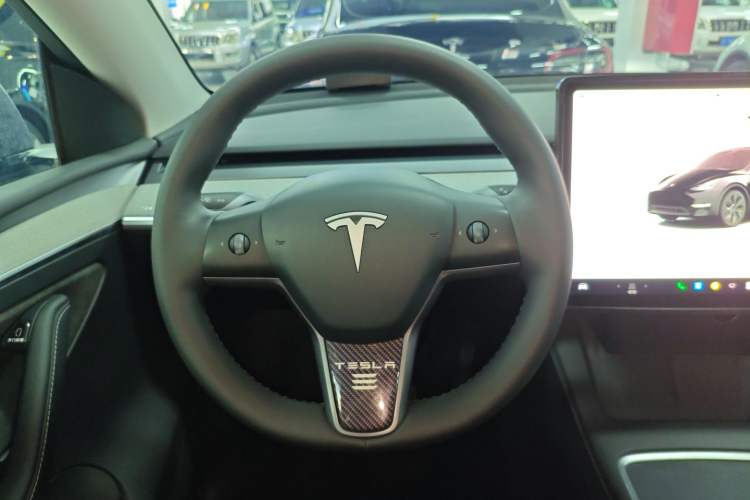 Used Tesla Model Y 2023 Rear-Wheel-Drive Version