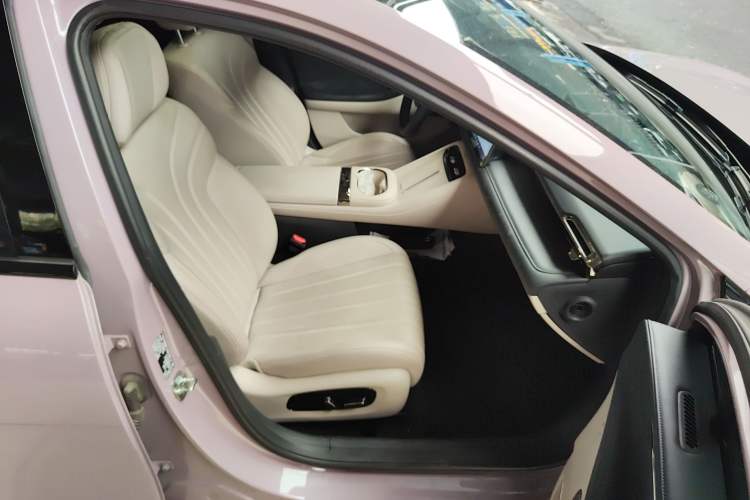 Used AION RT 2025 650 LiDAR Edition