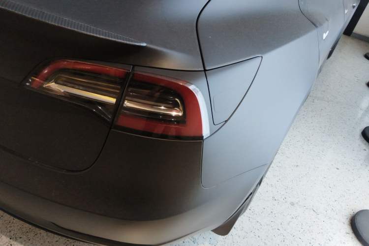 Used Tesla Model 3 2022 Rear-Wheel-Drive Version Right Rear Taillight